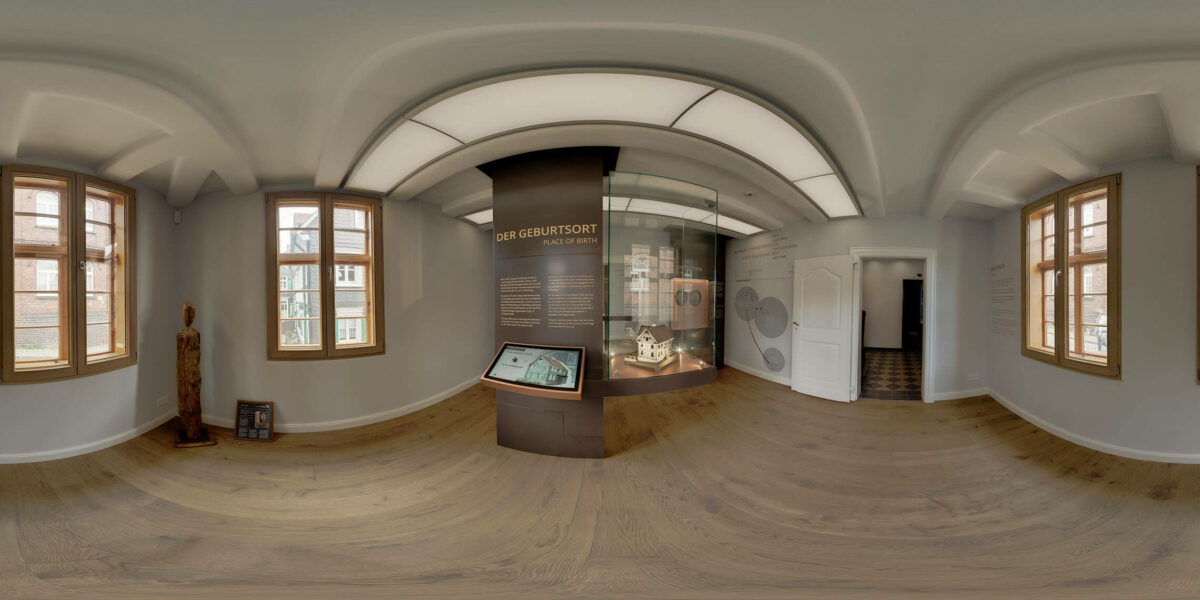 Virtueller Rundgang im Museum Geburtshaus Wilhelm Conrad Roentgen